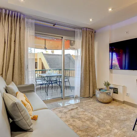 아파트 Torres Del Sol 1a013 *